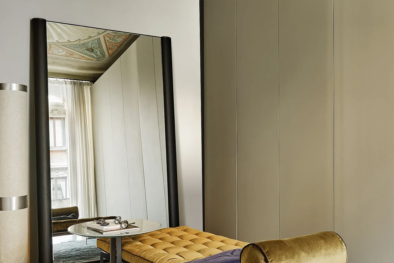 01VL60_EGON_ACCESSORIES_SET_01_Q23