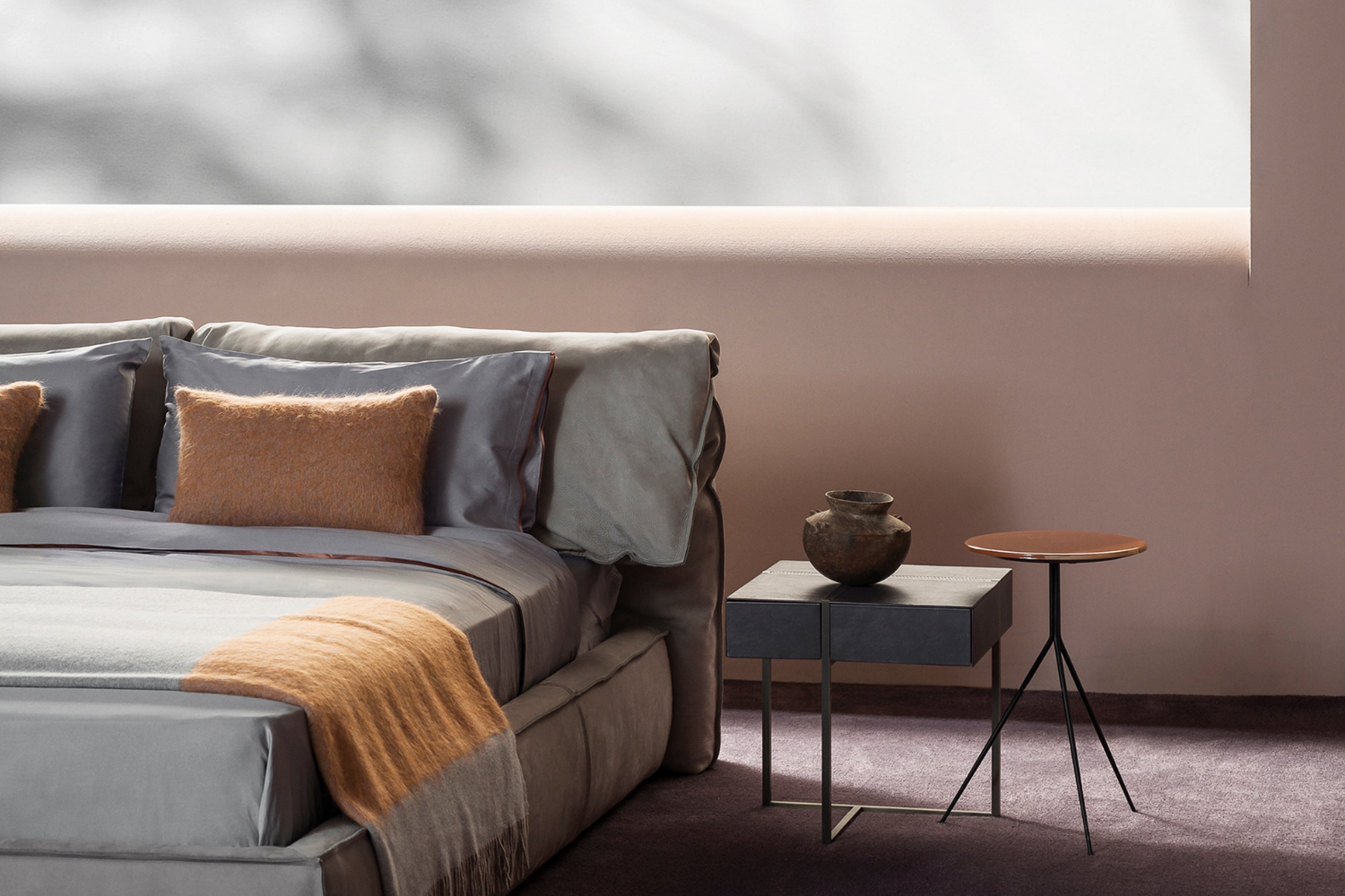 Mesa de Cabeceira Icaro